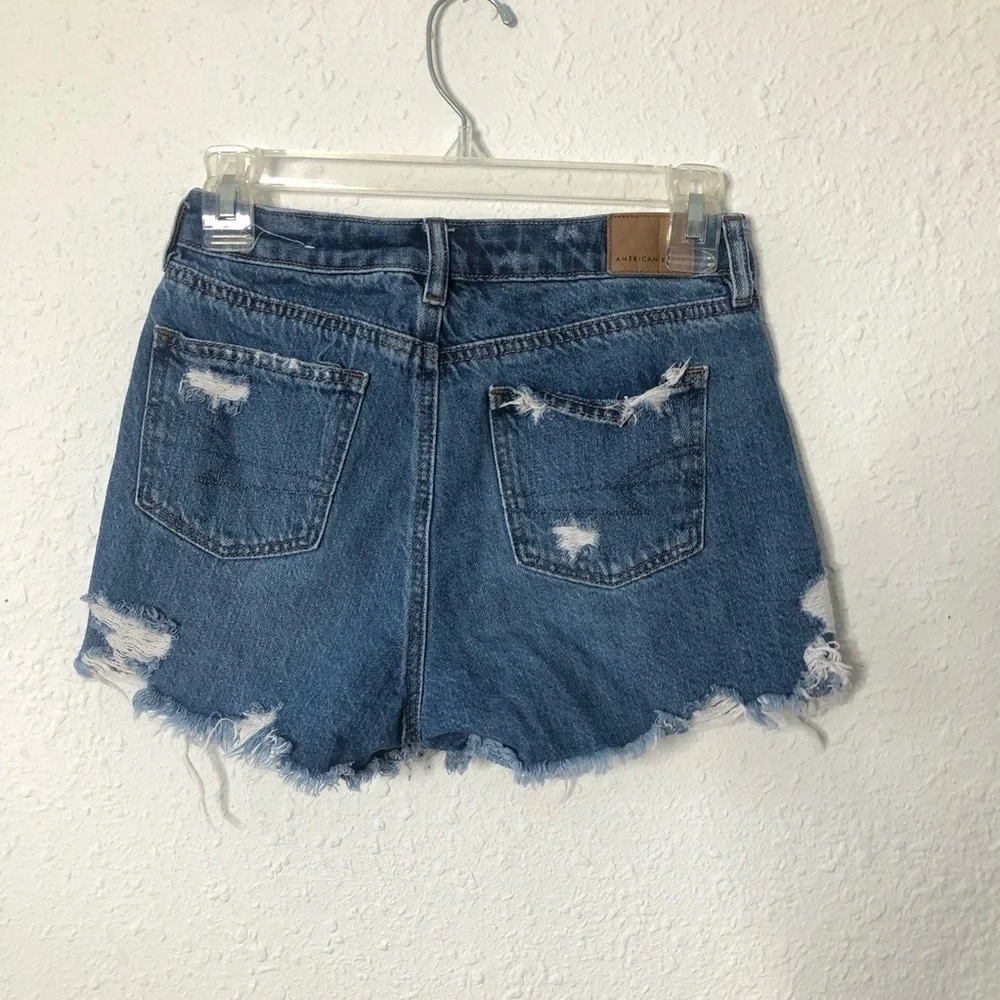 American Eagle High Waisted Distressed Jean Shorts 0